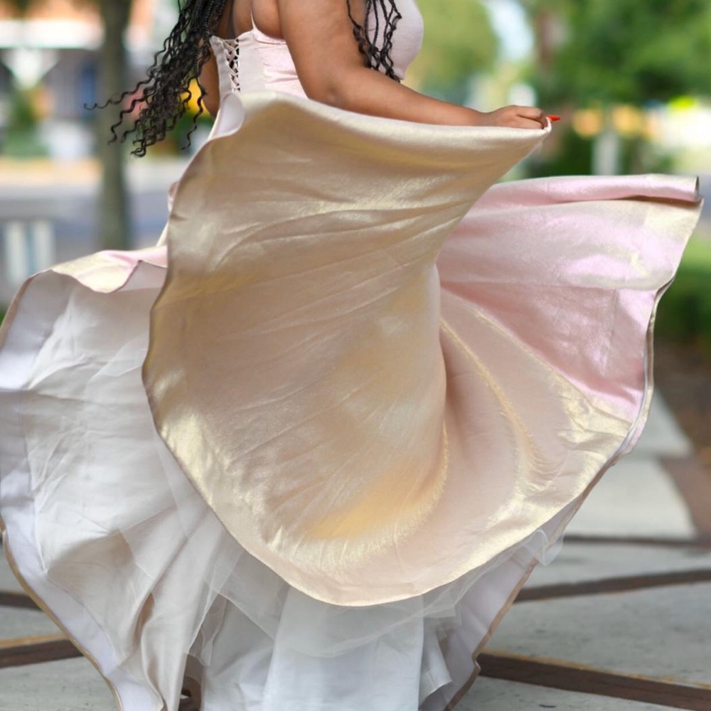 Pink shimmering long dress size 20 - Picture 7 of 8